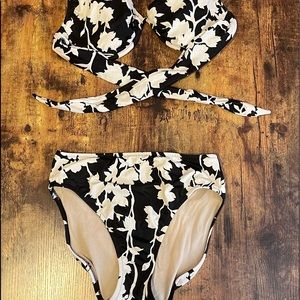 Victoria secret small bikini